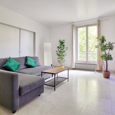 2 Bedrooms Tour Eiffel Rapp Paris Eksteriør bilde